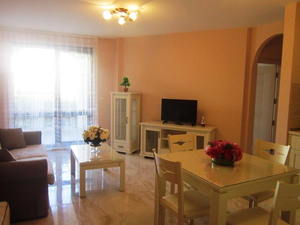 Aparthotel Artur Sveti Vlas Buitenkant foto